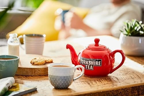 Yorkshire Tea, Red, Black Tea, Pillow Tea Bags, 160 Count (Pack of 1), Refreshing, Satisfying, and Strong, Classic British Breakfast Blend, Caffeinated, Enjoy Hot or Iced, 160 Teabags