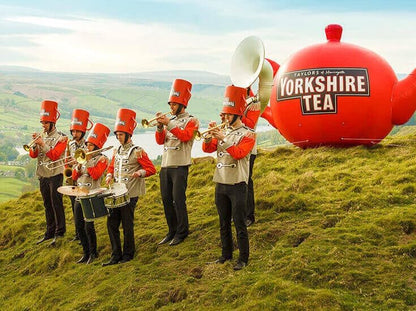 Yorkshire Tea, Red, Black Tea, Pillow Tea Bags, 160 Count (Pack of 1), Refreshing, Satisfying, and Strong, Classic British Breakfast Blend, Caffeinated, Enjoy Hot or Iced, 160 Teabags